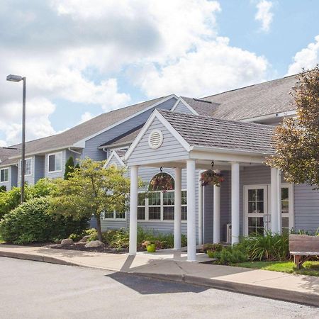 Microtel Inn & Suites Springville Eksteriør billede